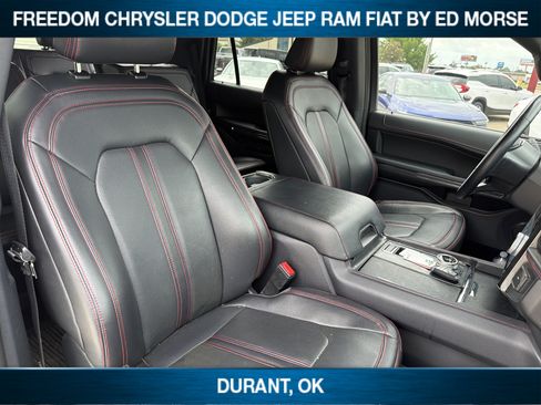 Used 2022 Ford Expedition Limited RWD image 8