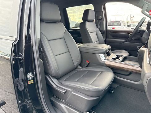 Used 2025 Chevrolet Silverado 2500 LT w/ Trail Boss Package image 25