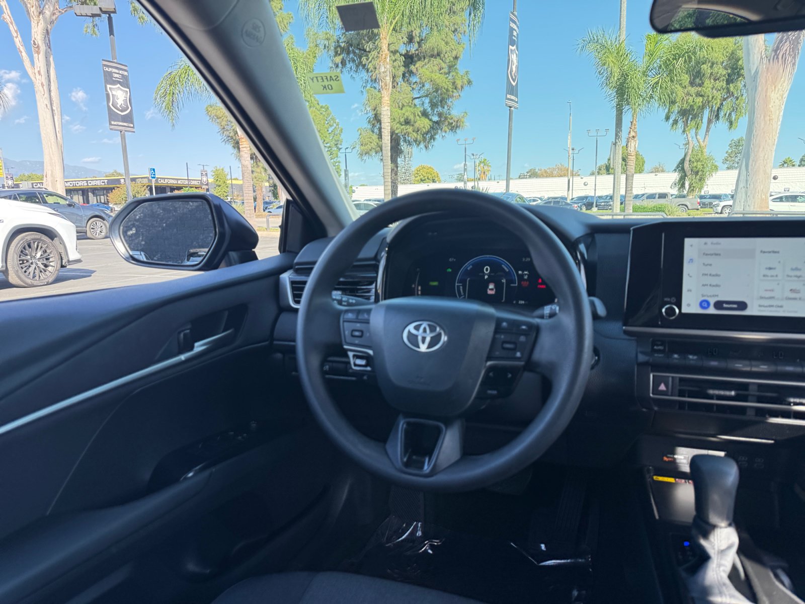 Used 2026 Toyota Camry LE FWD image 17