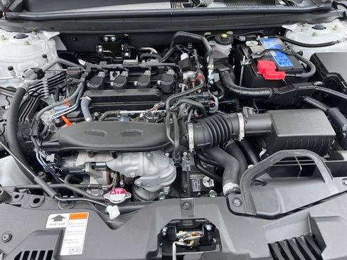 Used 2025 Honda Accord SE image 6