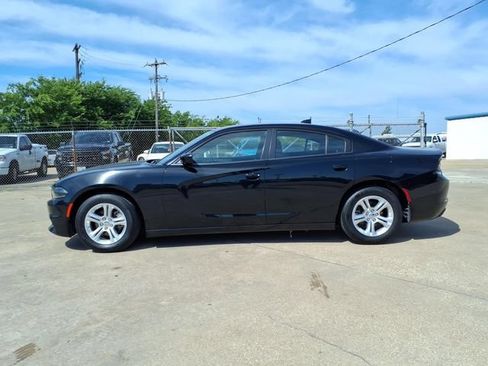 Used 2023 Dodge Charger SXT RWD image 4