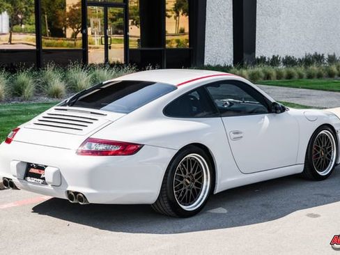 Used 2006 Porsche 911 Carrera image 10