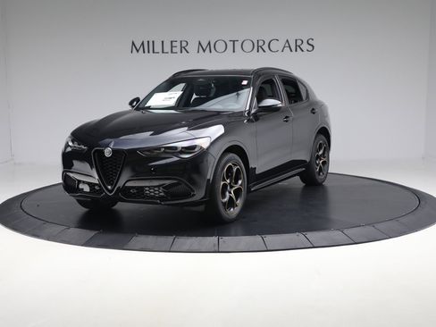 New 2025 Alfa Romeo Stelvio Sprint image 17