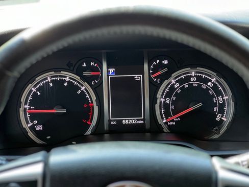 Used 2020 Toyota 4Runner Limited image 14