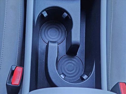 Used 2024 Hyundai Kona SEL image 11