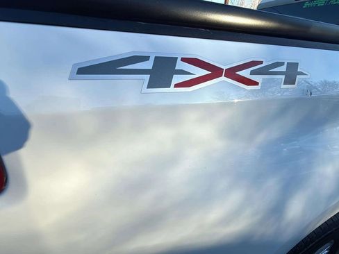 Used 2022 Chevrolet Silverado 1500 Custom w/ Safety Confidence Package image 20