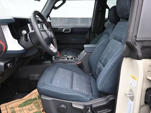 New 2026 Ford Bronco Heritage Edition AWD/4WD image 21