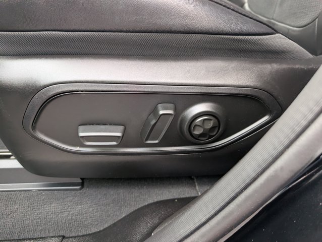 Used 2026 Jeep Grand Cherokee Altitude RWD image 16