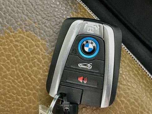 Used 2015 BMW i3 w/ Range Extender RWD image 36