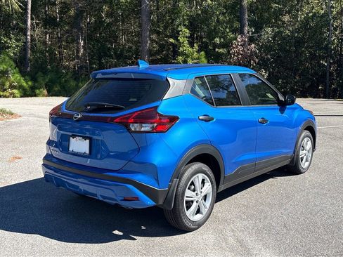 New 2025 Nissan Kicks Play S FWD image 20