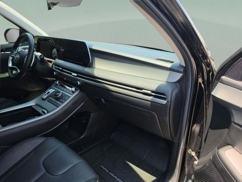 Used 2025 Hyundai Palisade SEL FWD image 28