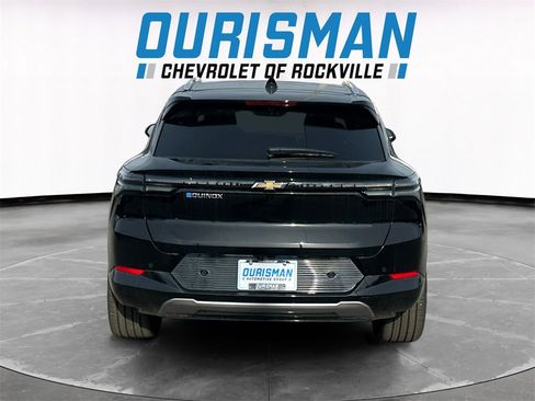 New 2026 Chevrolet Equinox EV LT image 5