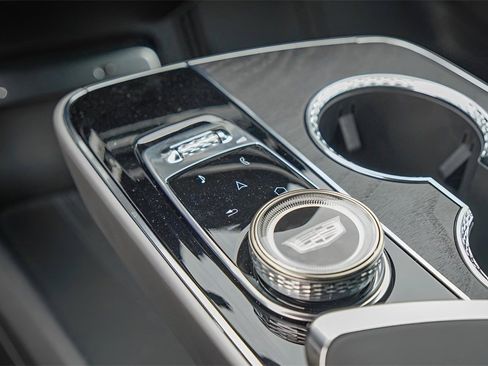 New 2026 Cadillac Lyriq V w/ LPO, Floor Liner Package image 13