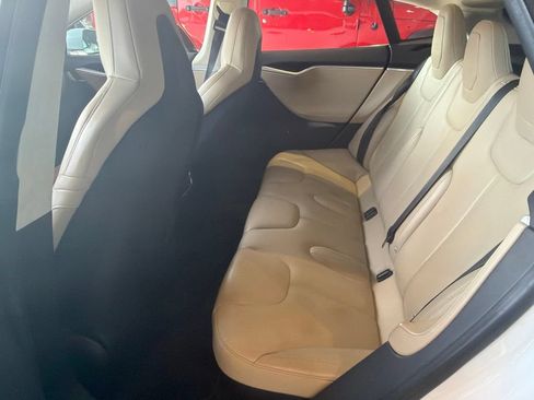 Used 2015 Tesla Model S 70D AWD/4WD image 11