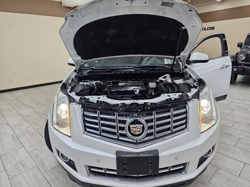Used 2016 Cadillac SRX Performance w/ Midnight Edition Package FWD image 44