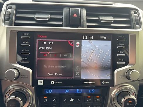 Used 2022 Toyota 4Runner Limited image 15