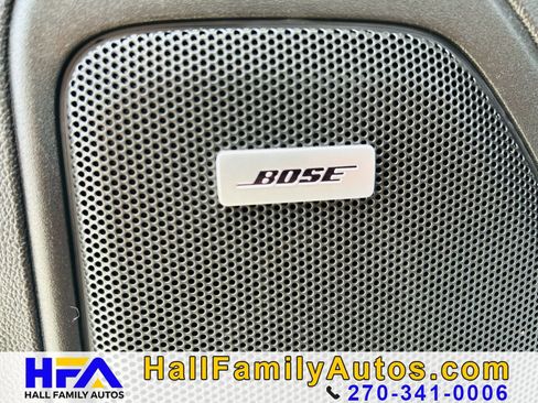 Used 2020 Chevrolet Silverado 1500 LT Trail Boss AWD/4WD image 14