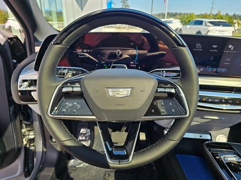New 2026 Cadillac Lyriq Sport AWD/4WD image 24