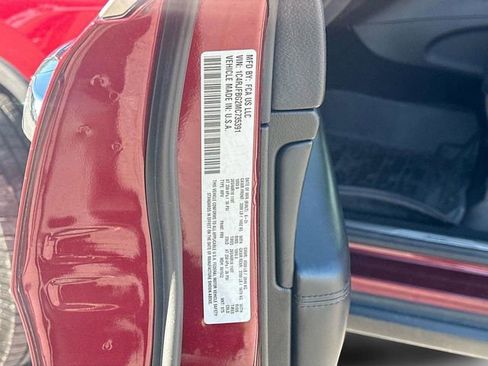 Used 2021 Jeep Grand Cherokee Limited AWD/4WD image 34