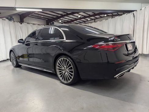 Used 2023 Mercedes-Benz S 500 4MATIC w/ AMG Line image 4