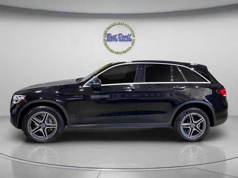 Used 2020 Mercedes-Benz GLC 300 4MATIC image 2