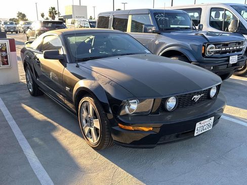 Used 2006 Ford Mustang GT image 9