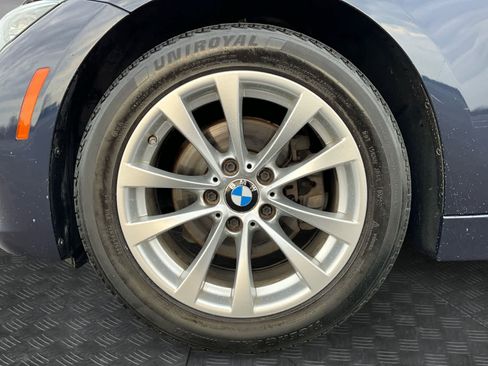Used 2017 BMW 320i Sedan image 16