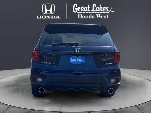 Used 2024 Honda Passport EX-L image 4