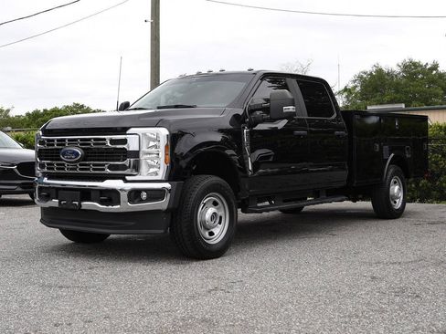 Used 2024 Ford F350 XL AWD/4WD image 2