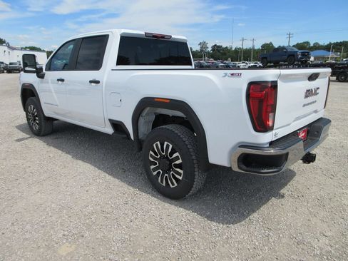 New 2026 GMC Sierra 2500 Pro AWD/4WD image 9