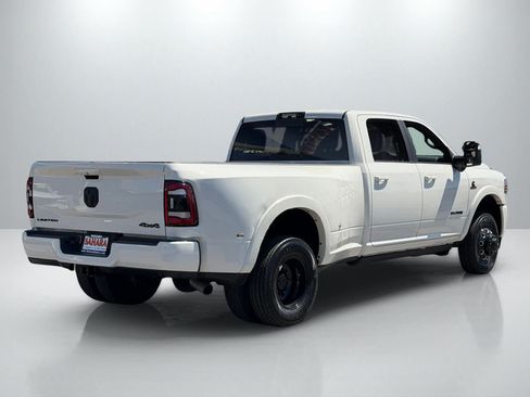 Used 2024 RAM 3500 Limited w/ Night Edition AWD/4WD image 7