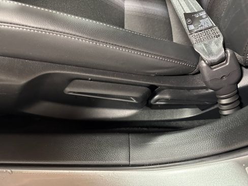 Used 2025 Honda Civic Sport image 15