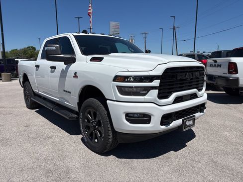 New 2026 RAM 2500 Lone Star AWD/4WD image 8