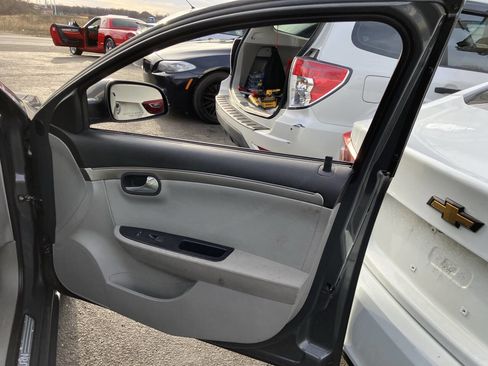 Used 2007 Saturn Aura XE w/ Premium Trim Pkg image 17