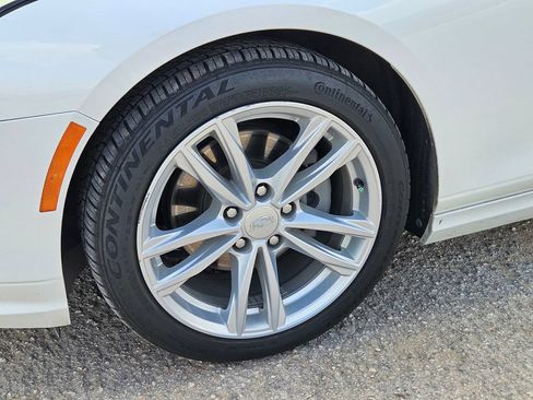 Used 2023 Cadillac CT4 Luxury w/ Sun And Sound Package RWD image 9