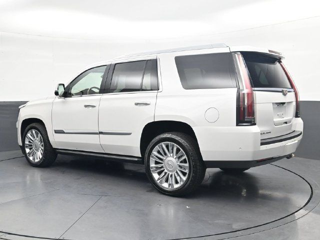 Used 2017 Cadillac Escalade Platinum AWD/4WD image 7