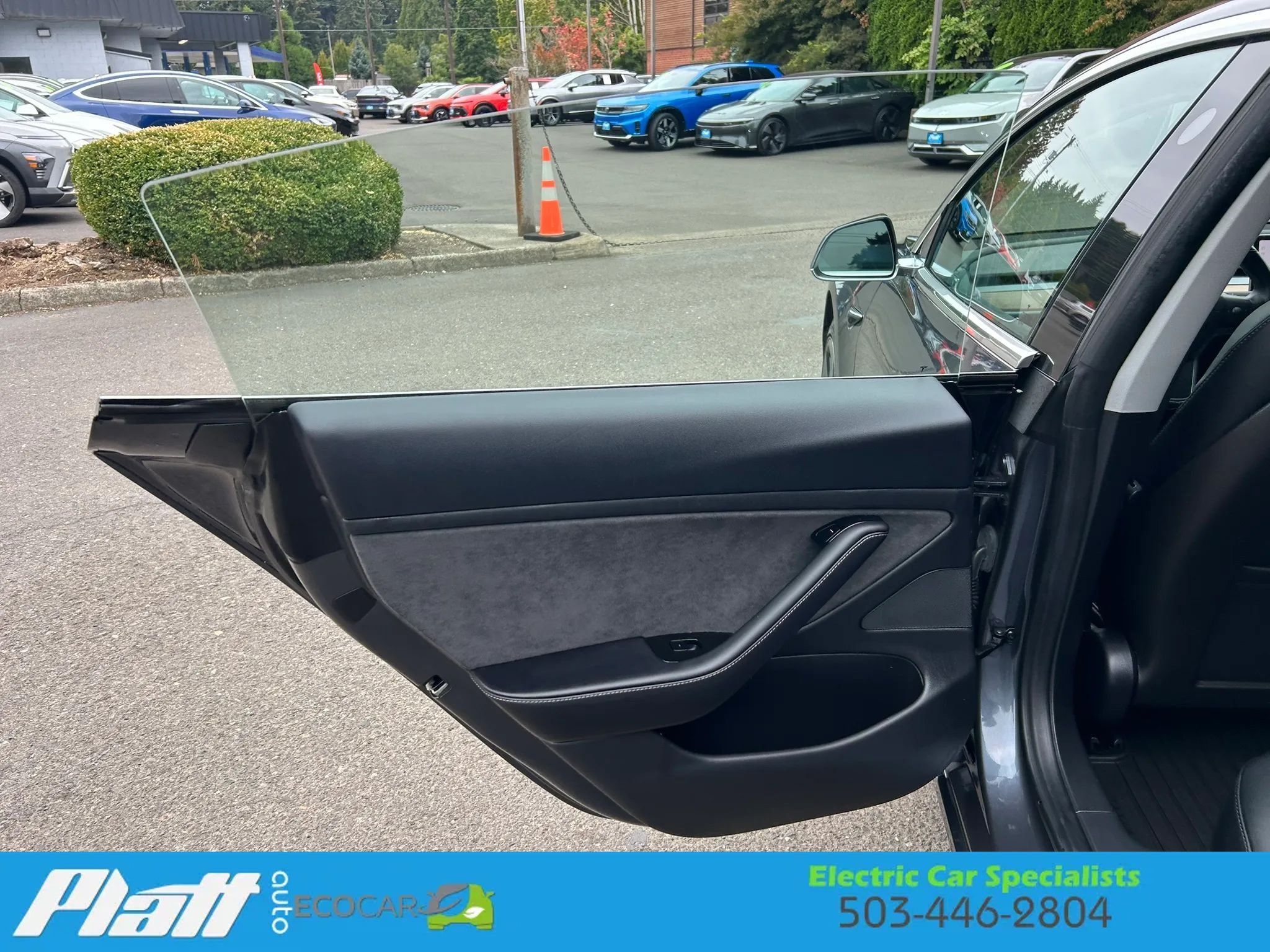 Used 2018 Tesla Model 3 Long Range AWD/4WD image 23