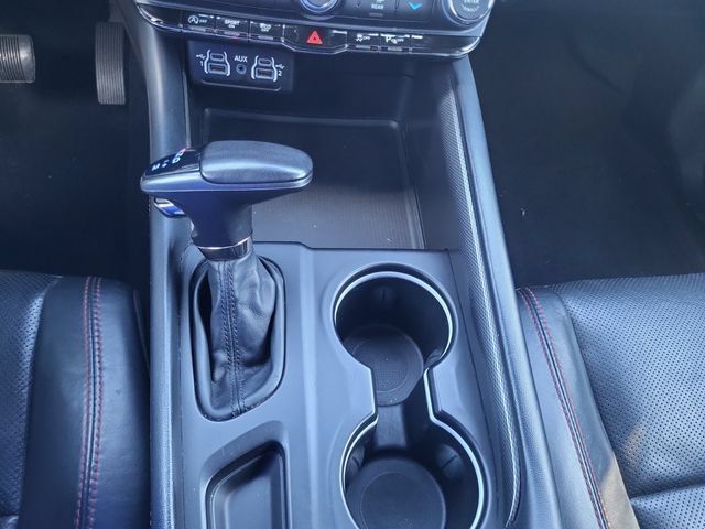 Used 2024 Dodge Durango GT RWD image 18