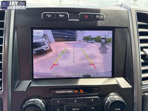 Used 2019 Ford F150 XLT w/ Equipment Group 302A Luxury AWD/4WD image 18