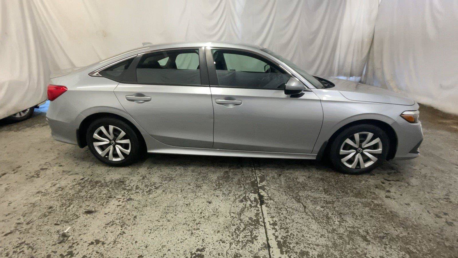 Certified 2023 Honda Civic LX image 5