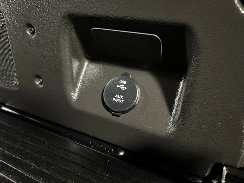 Used 2024 GMC Sierra 1500 Denali Ultimate image 39