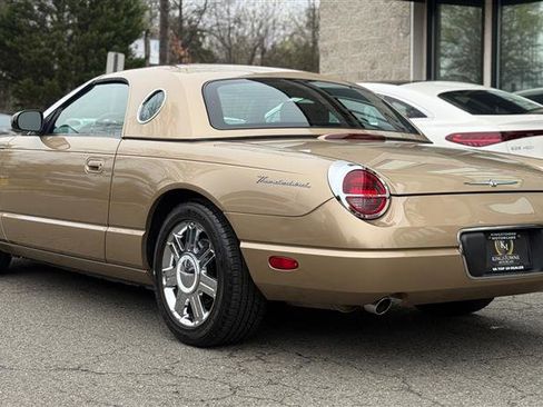 Used 2005 Ford Thunderbird image 3