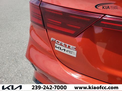 Used 2023 Kia Forte GT-Line FWD image 12
