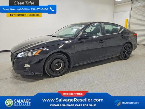 Used 2022 Nissan Altima 2.5 SR w/ Midnight Edition Package FWD image 1