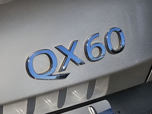 Used 2024 INFINITI QX60 Luxe w/ Vision Package AWD/4WD image 31