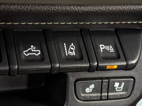 Used 2020 GMC Canyon Denali image 29