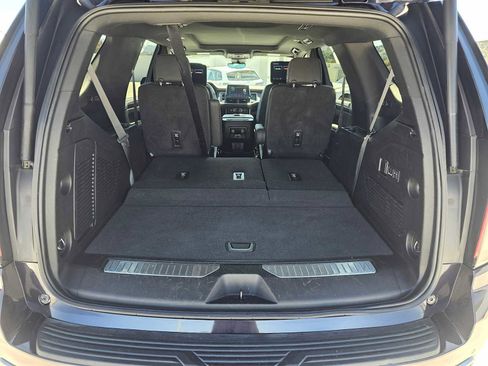 Used 2024 Chevrolet Tahoe High Country w/ Premium Package AWD/4WD image 18