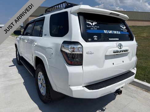 Used 2020 Toyota 4Runner SR5 Premium AWD/4WD image 7