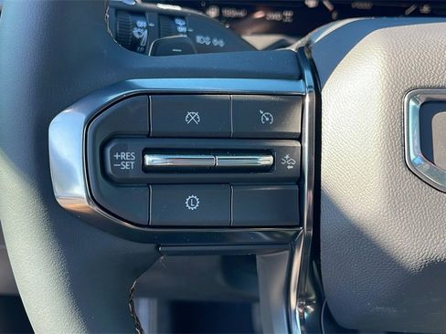 New 2026 GMC Acadia AT4 image 22