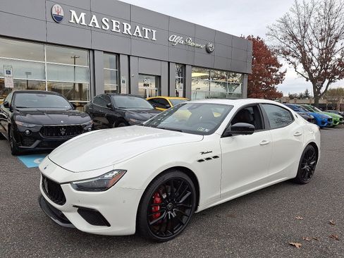 Used 2024 Maserati Ghibli Modena Ultima Q4 AWD/4WD image 1